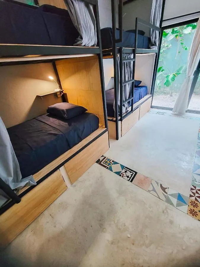 Maui Hostels Tulum